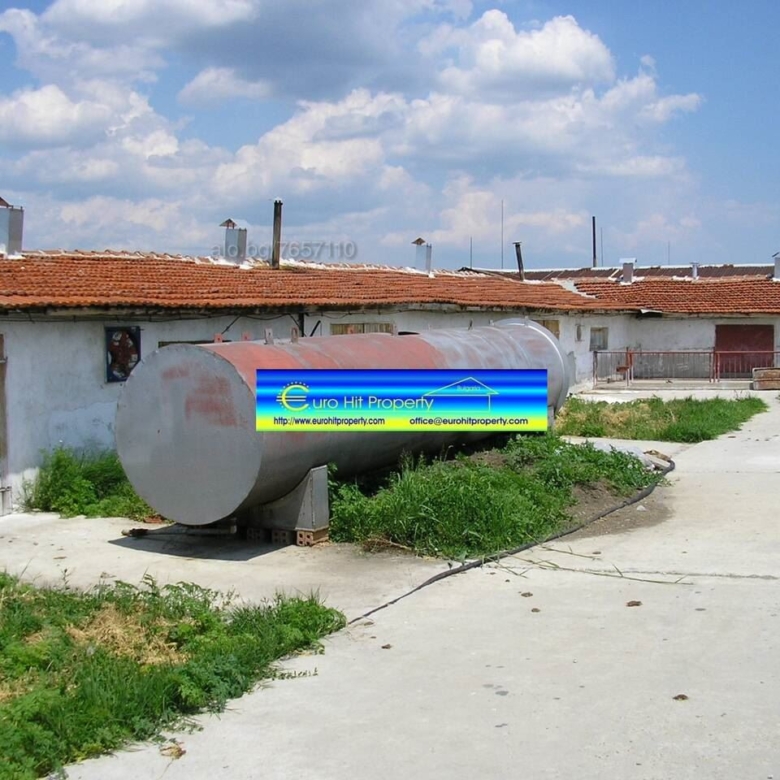Склад - Бургас, Долно езерово - 0