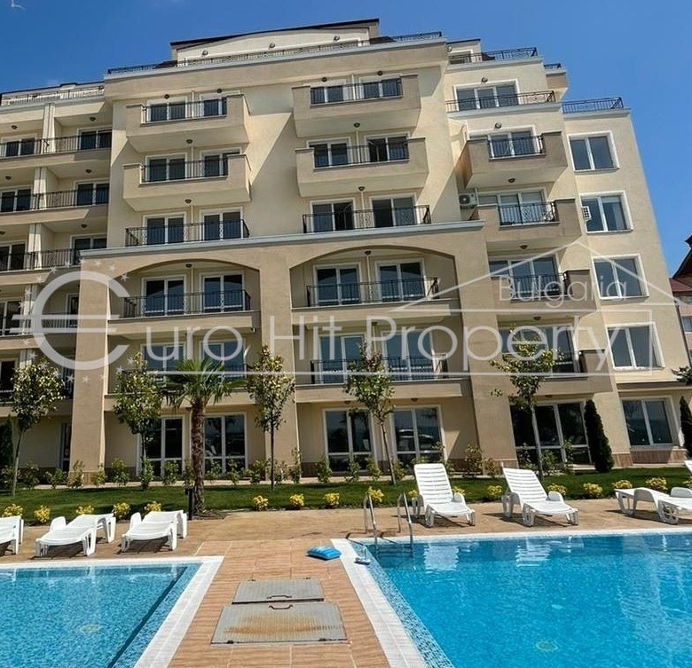 Обзаведен апартамент с морска панорама и качествен ремонт в комплекс "Ipanema Beach", - 0