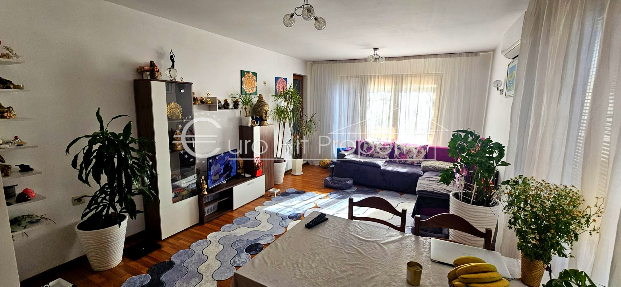 Möblierte zweizimmerhafte Wohnung im Zentrum von Sarafovo mit großer Terrasse-0 Обзаведен двустаен апартамент в топ центъра на кв. Сарафово с голяма тераса - 0