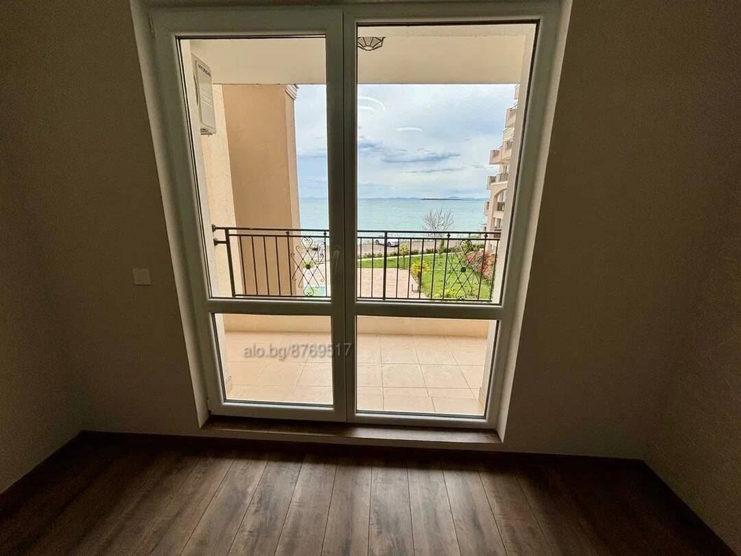 Two-room apartment partially furnished with sea view in the Ipanema Beach complex in Sveti Vlas-0 Двустаен апартамент частично обзаведен с гледка море в к-с Ипанема Бийч в Свети Влас - 0