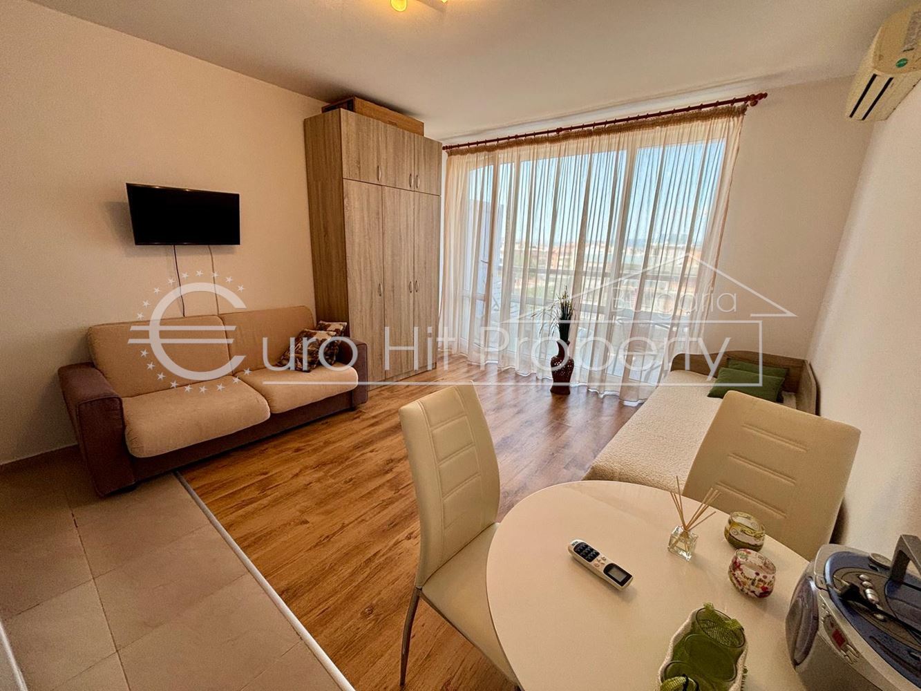 Furnished studio in the city of Nessebar-0 Обзаведено студио в гр. Несебър - 0