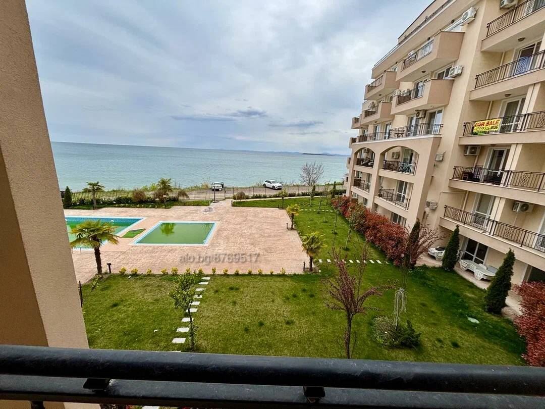 Two-room apartment partially furnished with sea view in the Ipanema Beach complex in Sveti Vlas-0 Двустаен апартамент частично обзаведен с гледка море в к-с Ипанема Бийч в Свети Влас - 0