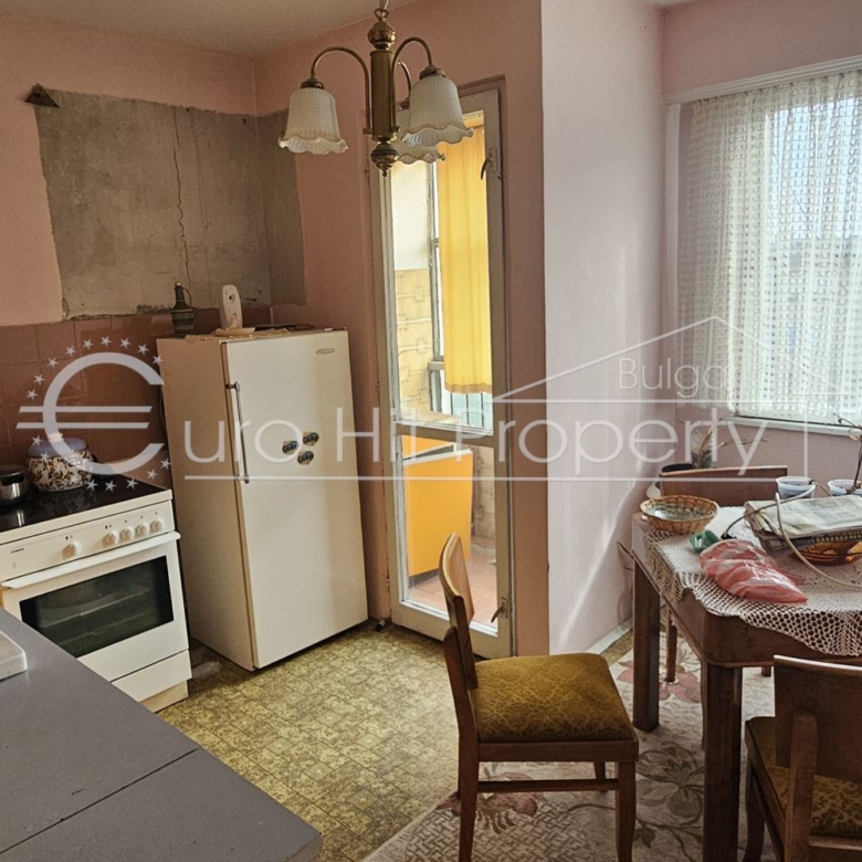 Четиристаен апартамент в центъра на гр. Харманли - без комисионна от купувача - 0