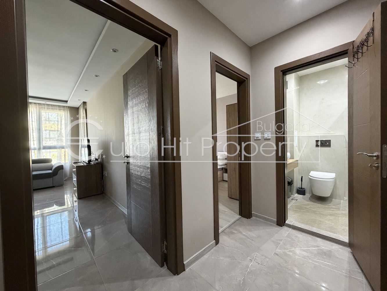 Двустаен апартамент под наем в затворен комплекс в кв.Сарафово-0 Двустаен апартамент под наем в затворен комплекс в кв.Сарафово - 0