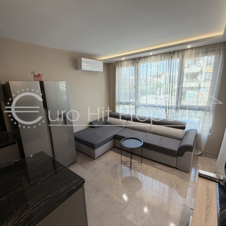 Двустаен апартамент под наем в затворен комплекс в кв.Сарафово - 0