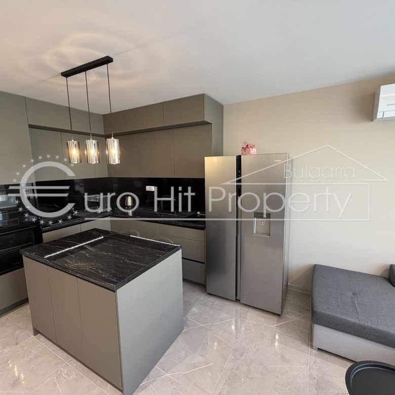 Двустаен апартамент под наем в затворен комплекс в кв.Сарафово - 0