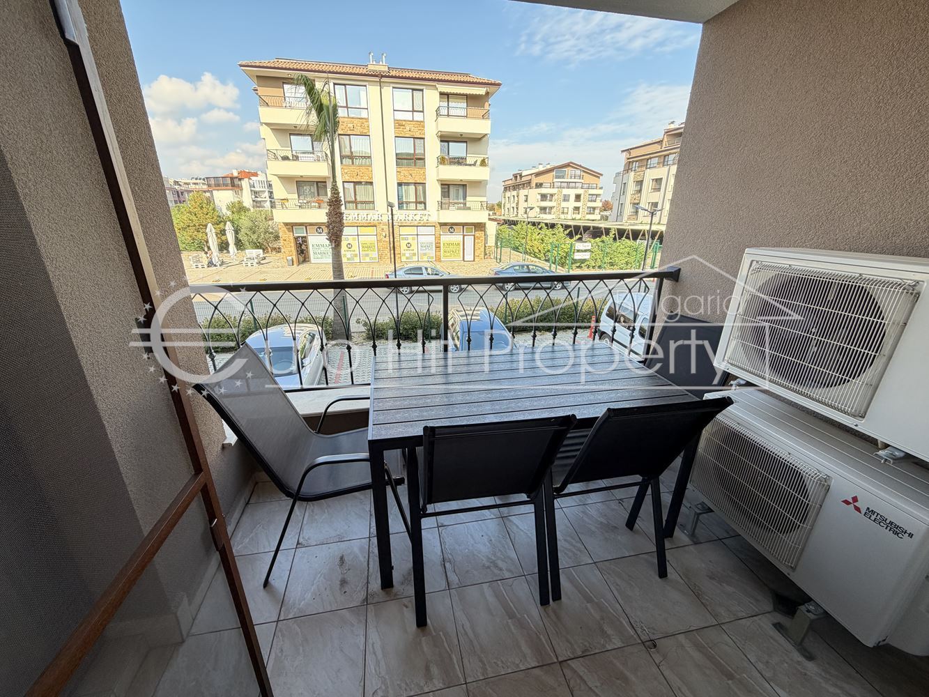 Двустаен апартамент под наем в затворен комплекс в кв.Сарафово-0 Двустаен апартамент под наем в затворен комплекс в кв.Сарафово - 0