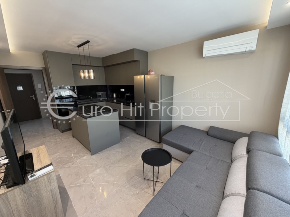 Двустаен апартамент под наем в затворен комплекс в кв.Сарафово - 0