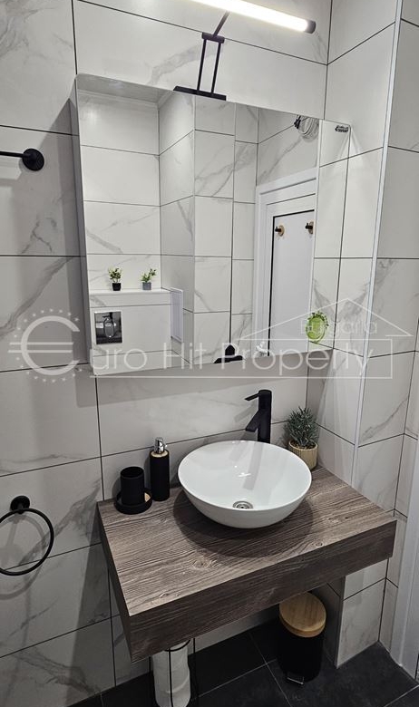 Просторен двустаен апартамент след основен ремонт до БСУ и ""Александровска" - 0