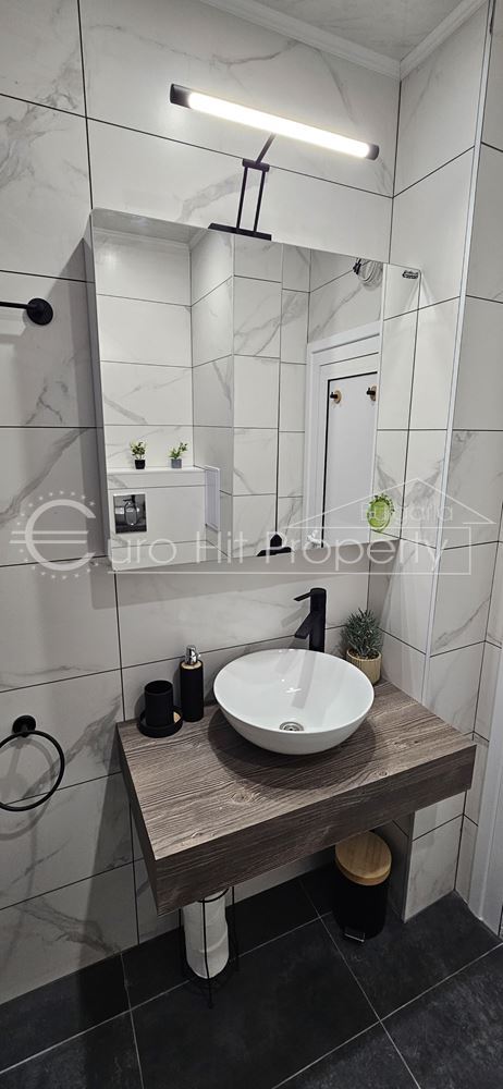 Просторен двустаен апартамент след основен ремонт до БСУ и “”Александровска”-0 Просторен двустаен апартамент след основен ремонт до БСУ и ""Александровска" - 0