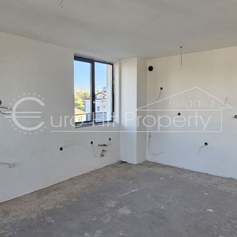 Двустаен апартамент с гледка море в нова жилищна сграда в кв. Сарафово