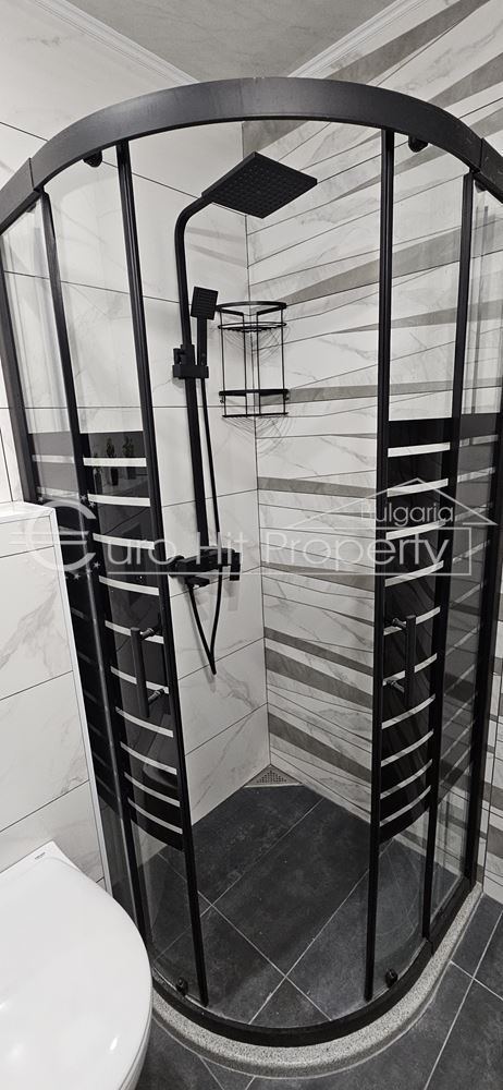 Просторен двустаен апартамент след основен ремонт до БСУ и “”Александровска”-0 Просторен двустаен апартамент след основен ремонт до БСУ и ""Александровска" - 0