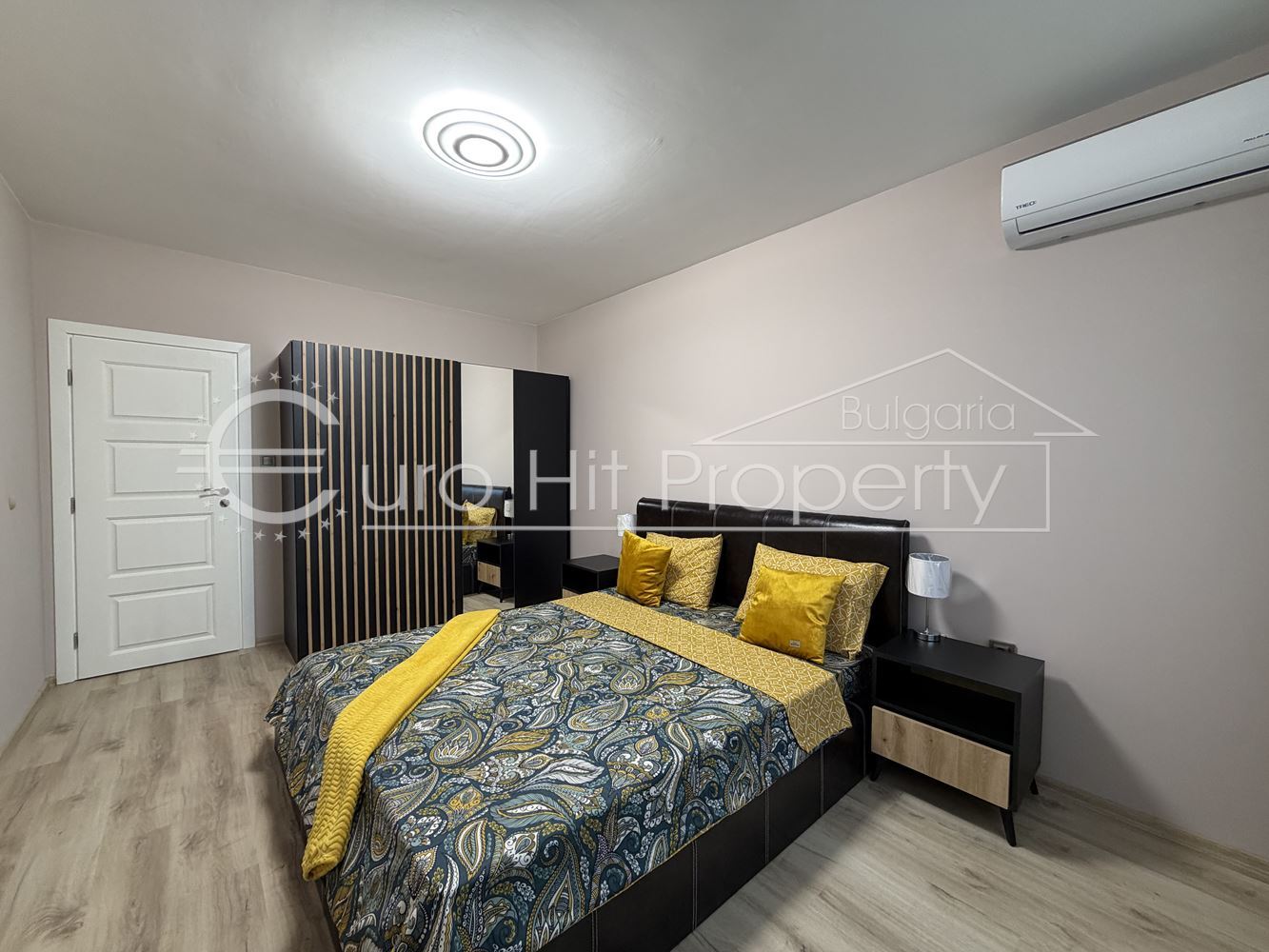 Просторен двустаен апартамент след основен ремонт до БСУ и “”Александровска”-0 Просторен двустаен апартамент след основен ремонт до БСУ и ""Александровска" - 0