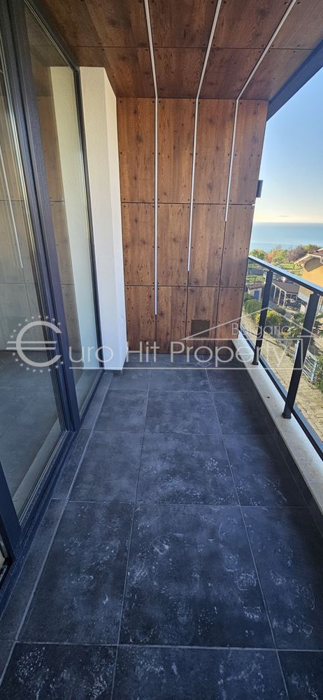 Двустаен апартамент с гледка море в нова жилищна сграда в кв. Сарафово - 0