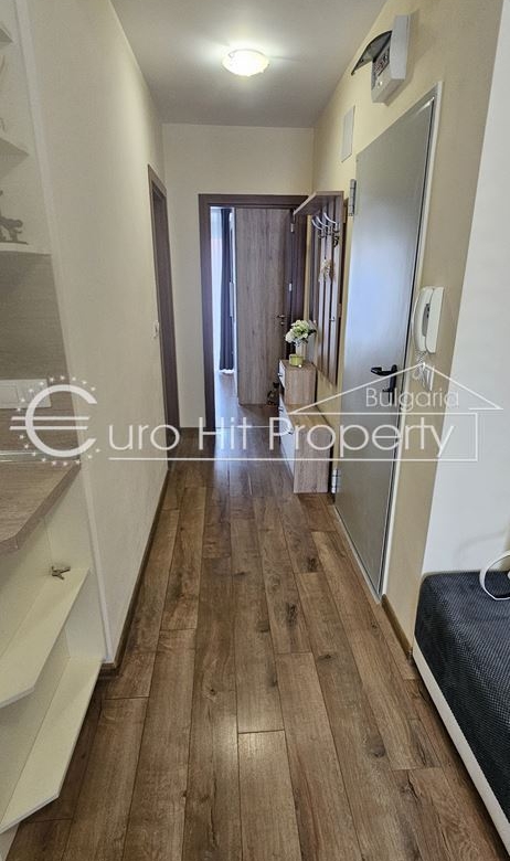 Двустаен обзаведен апартамент в кв. Сарафово - 0