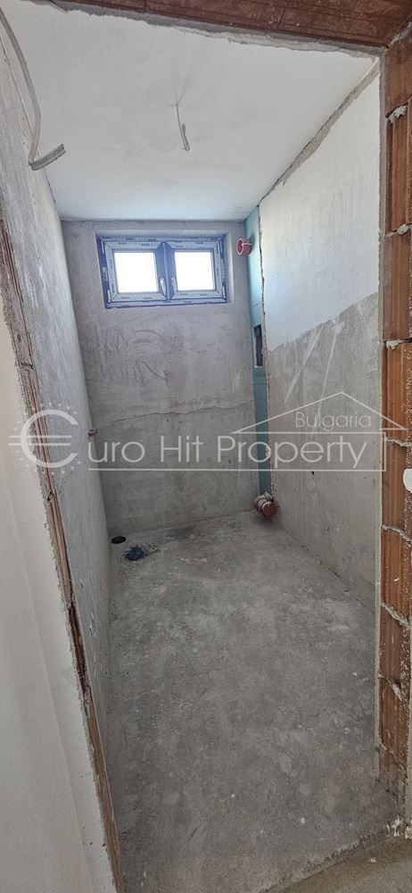 Двустаен апартамент с гледка море в нова жилищна сграда в кв. Сарафово - 0