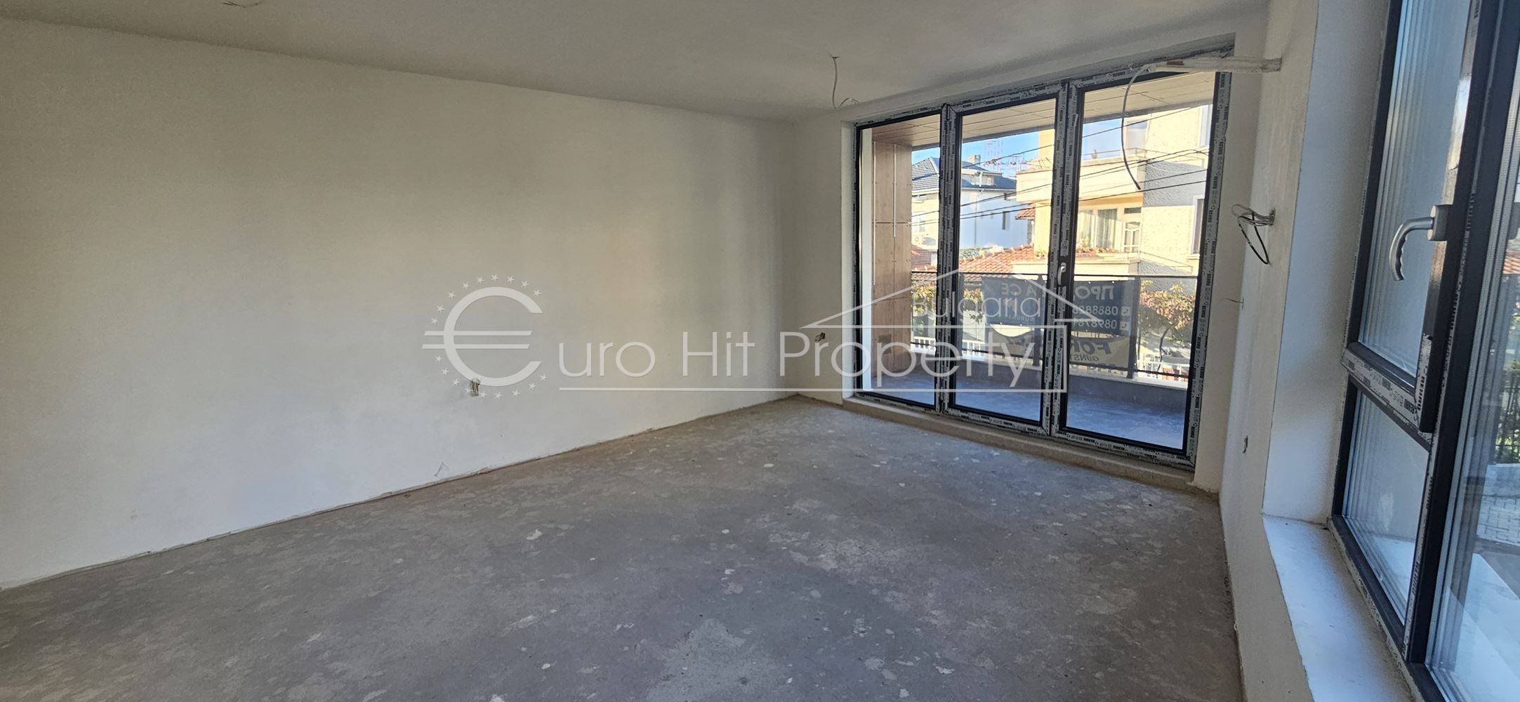 Двустаен апартамент в нова жилищна сграда в кв. Сарафово - 0