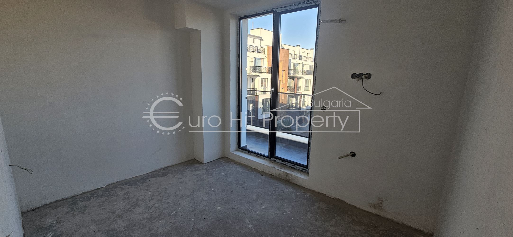 Двустаен апартамент с гледка море в нова жилищна сграда в кв. Сарафово - 0