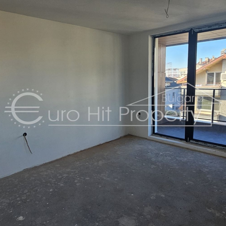 Двустаен апартамент с гледка море в нова жилищна сграда в кв. Сарафово - 0
