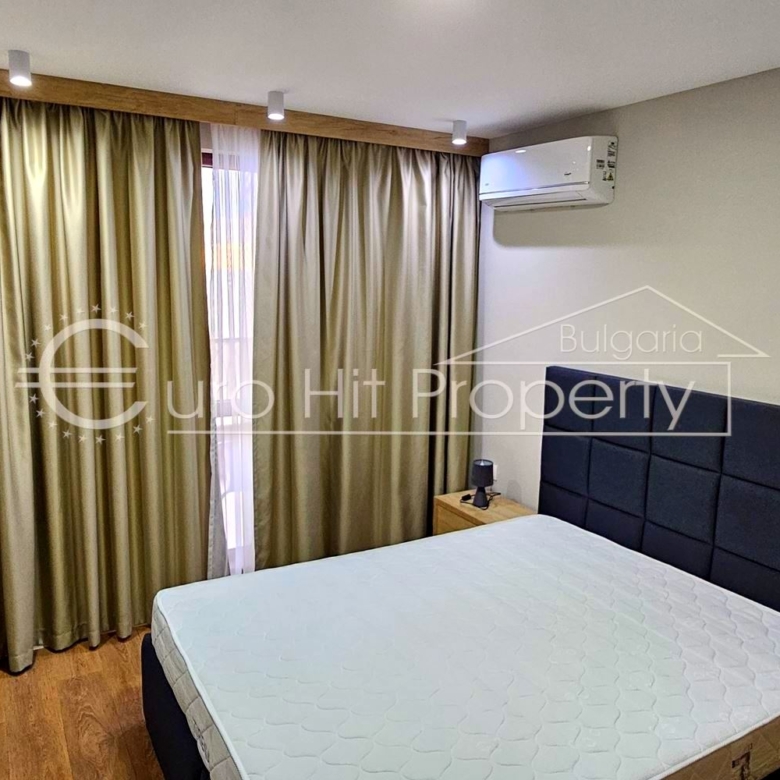 Двустаен обзаведен апартамент с морска панорама в луксозен комплекс в кв. Сарафово - 0