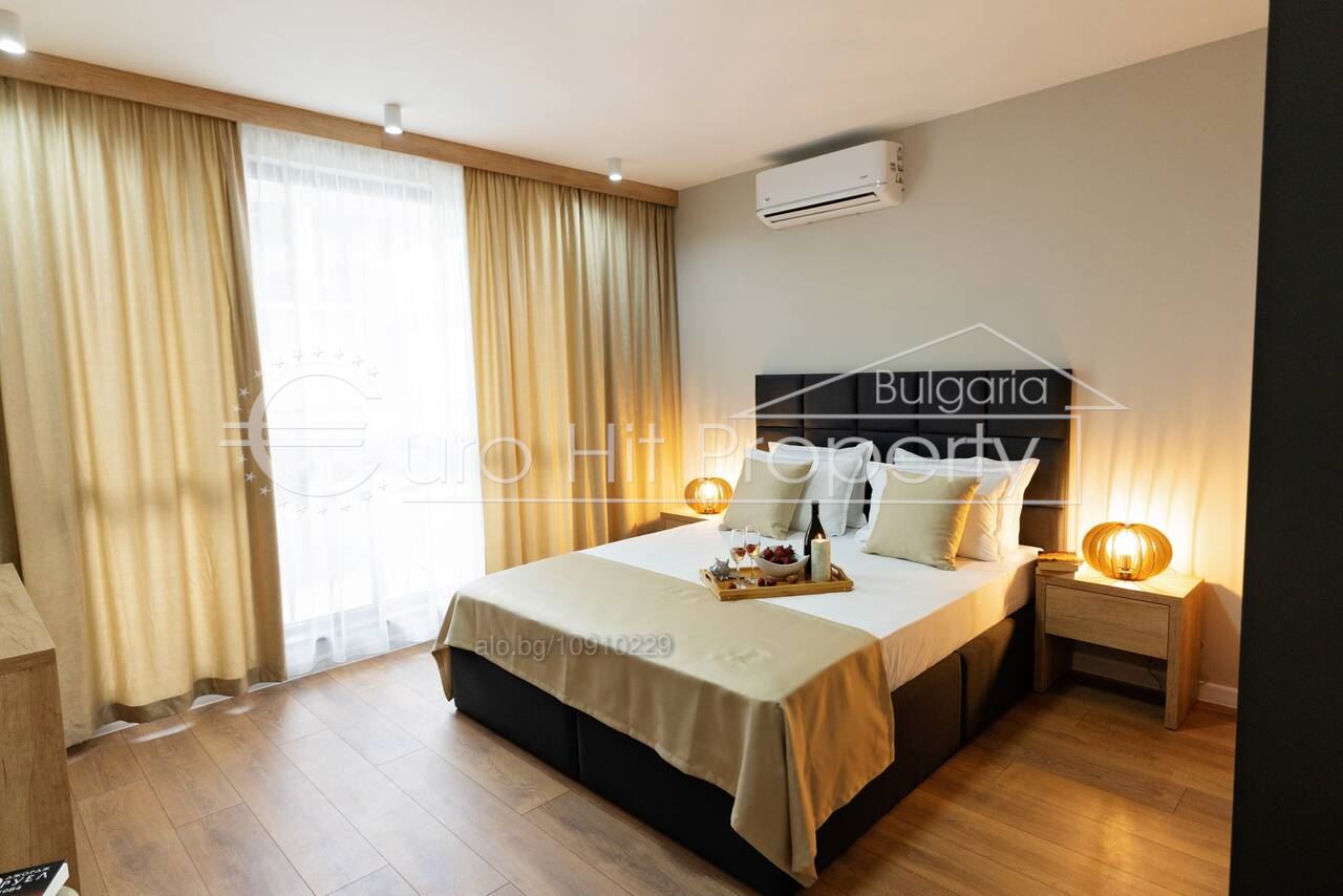 Three-room apartment with a frontal sea view in a luxury complex on the first line in Sarafovo-0 Тристаен апартамент с фронтална гледка море в луксозен комплекс на първа линия в Сарафово - 0