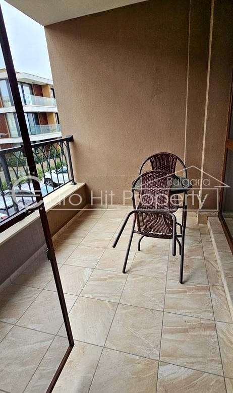 Двустаен обзаведен апартамент с морска панорама в луксозен комплекс в кв. Сарафово - 0