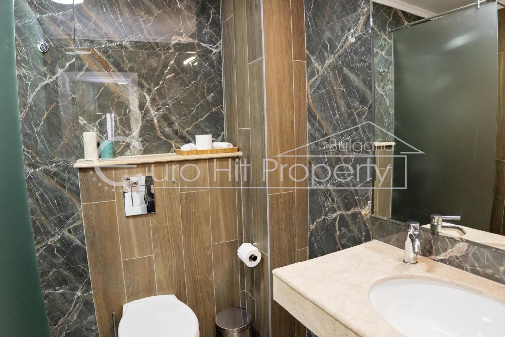 Three-room apartment with a frontal sea view in a luxury complex on the first line in Sarafovo-0 Тристаен апартамент с фронтална гледка море в луксозен комплекс на първа линия в Сарафово - 0