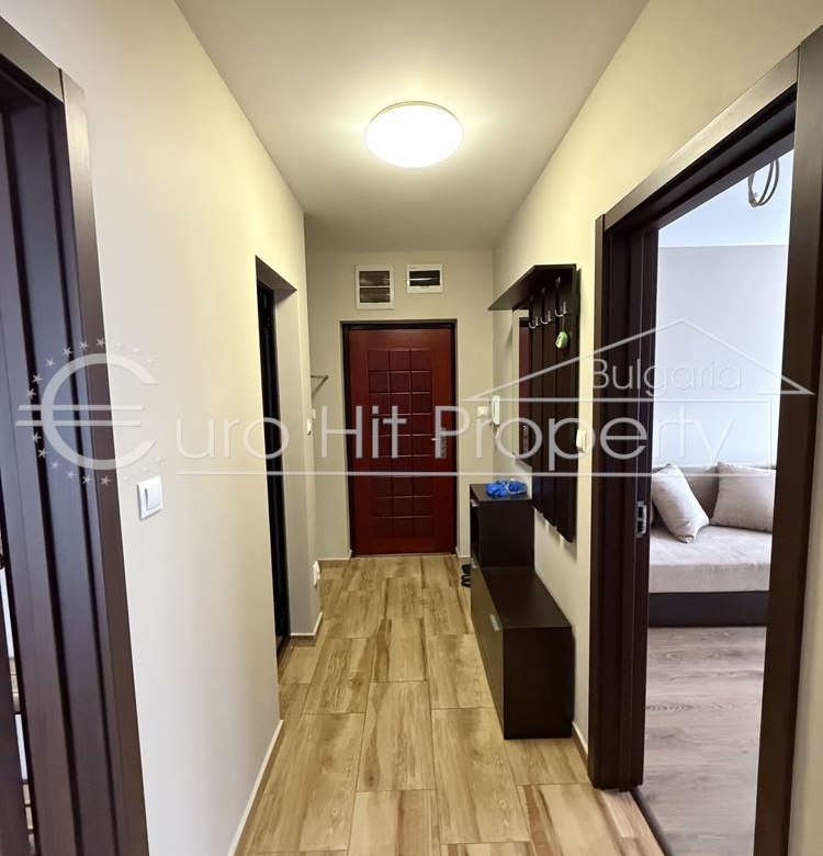 Двустаен апартамент под наем с подземно паркомясто до 2ро РПУ - 0