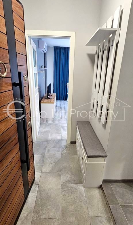 Двустаен напълно обзаведен апартамент в самия център на кв. Сарафово - нова сграда - 0