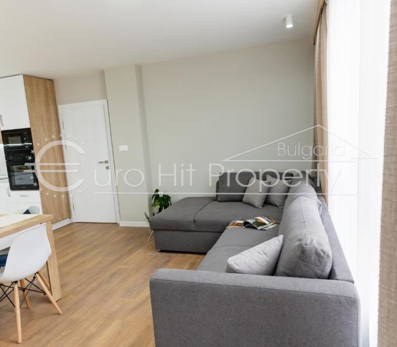 Тристаен апартамент с фронтална гледка море в луксозен комплекс на първа линия в Сарафово - 0