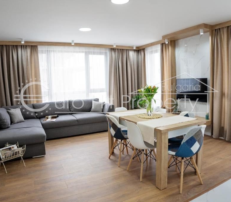 Тристаен апартамент с фронтална гледка море в луксозен комплекс на първа линия в Сарафово - 0