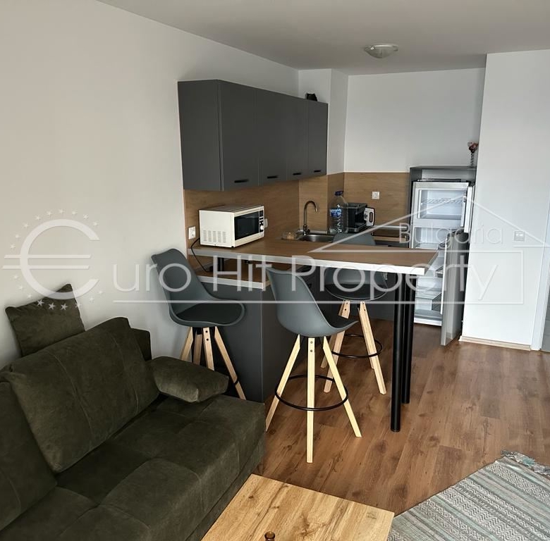 Двустаен апартамент с фронтална гледка море - в гр. Свети Влас - 0