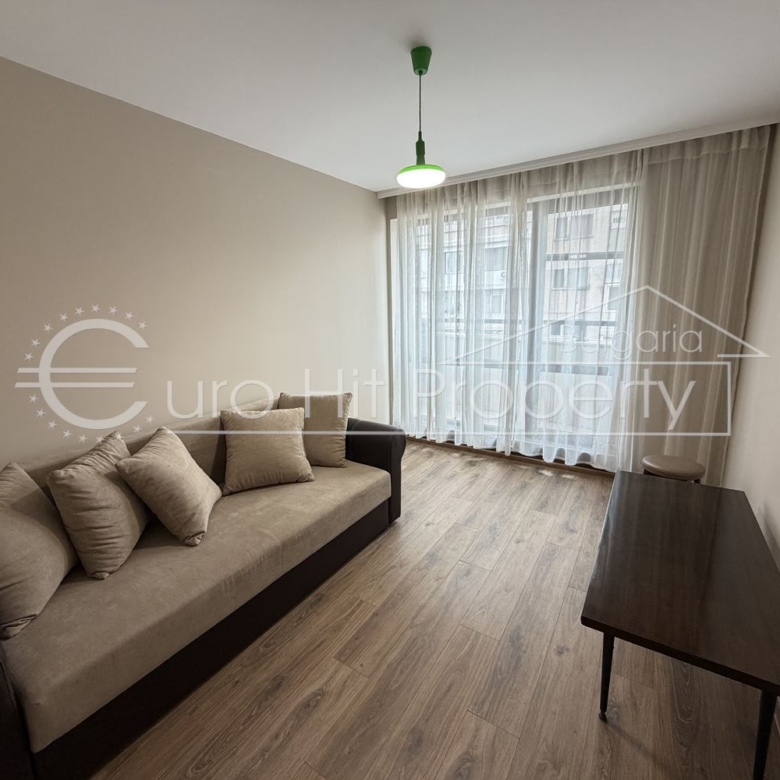 Двустаен апартамент под наем с подземно паркомясто до 2ро РПУ - 0