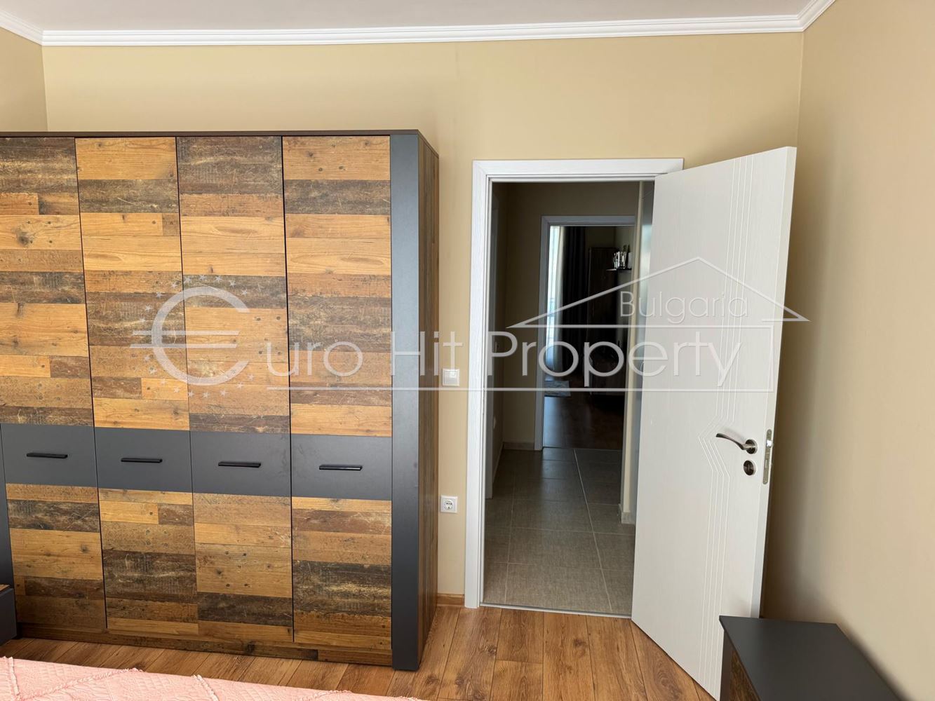 Двустаен апартамент обзаведен с гледка море в к-с Ипанема Бийч в Свети Влас - 0