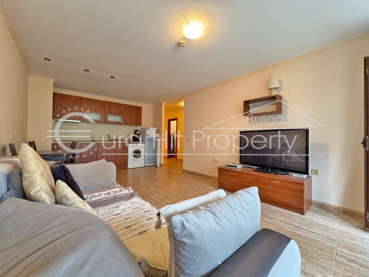 Двустаен обзаведен апартамент в комплек Етъра - Свети Влас - 0