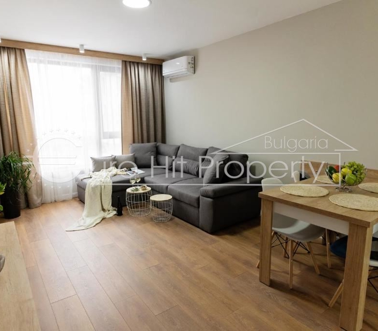 Двустаен напълно обзаведен апартамент в луксозен комплекс на първа линия в кв. Сарафово - 0