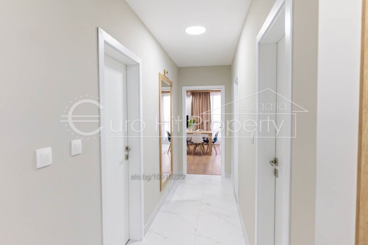 Three-room apartment with a frontal sea view in a luxury complex on the first line in Sarafovo-0 Тристаен апартамент с фронтална гледка море в луксозен комплекс на първа линия в Сарафово - 0