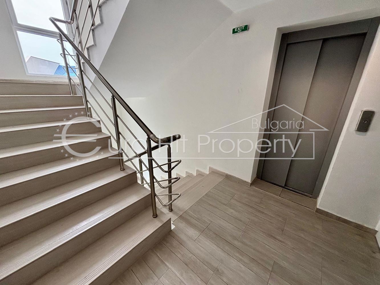 Двустаен апартамент обзаведен с гледка море в к-с Ипанема Бийч в Свети Влас - 0