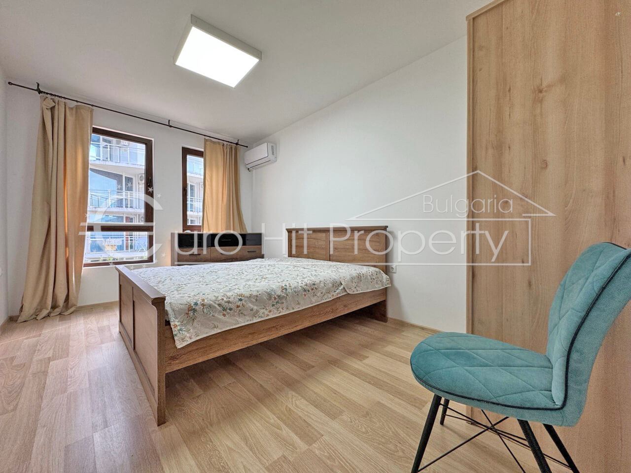 Двустаен обзаведен апартамент в нова жилищна сграда в кв. Сарафово - 0