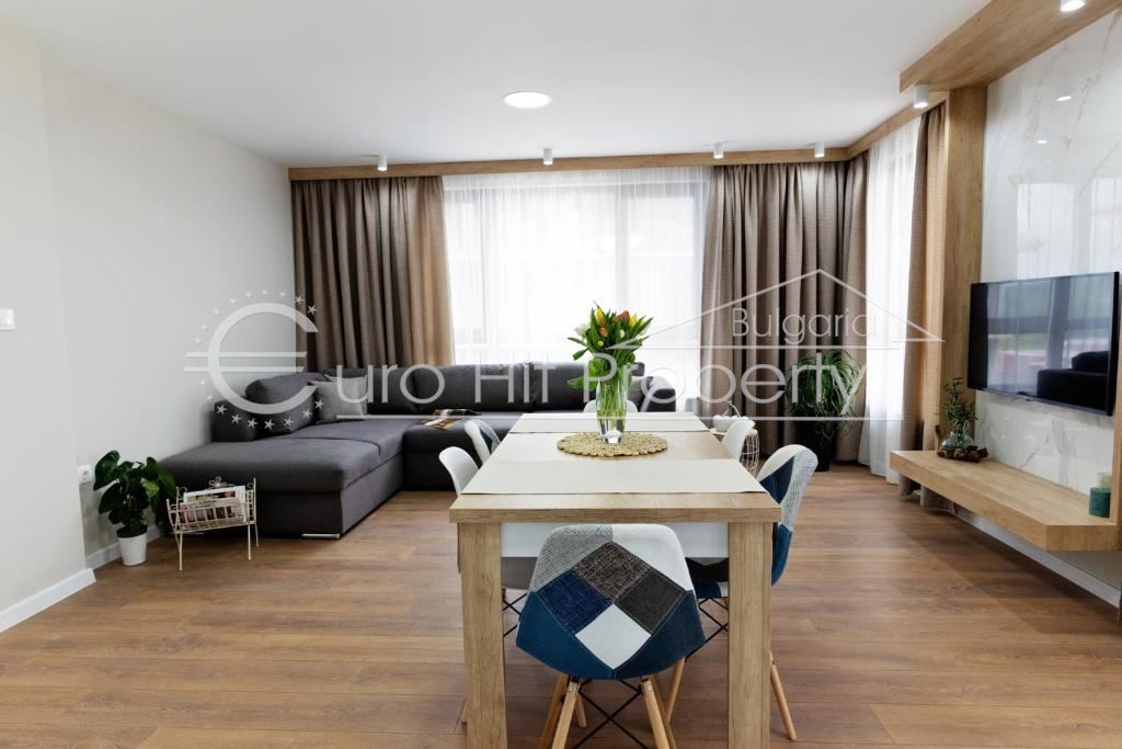 Three-room apartment with a frontal sea view in a luxury complex on the first line in Sarafovo-0 Тристаен апартамент с фронтална гледка море в луксозен комплекс на първа линия в Сарафово - 0