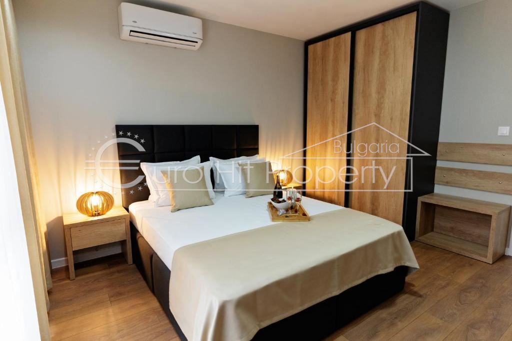 Three-room apartment with a frontal sea view in a luxury complex on the first line in Sarafovo-0 Тристаен апартамент с фронтална гледка море в луксозен комплекс на първа линия в Сарафово - 0