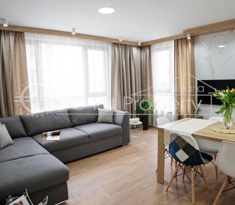 Тристаен апартамент с фронтална гледка море в луксозен комплекс на първа линия в Сарафово - 0