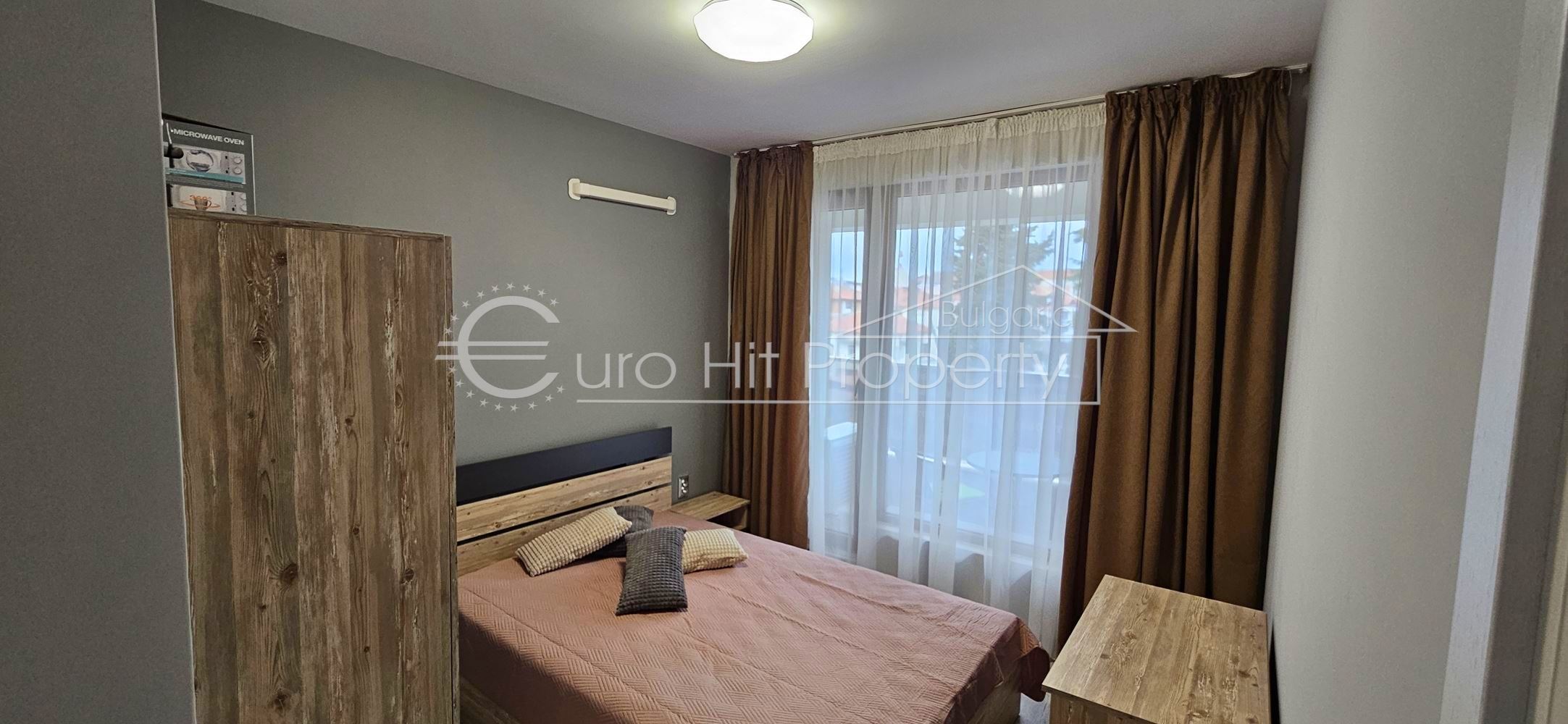 Двустаен напълно обзаведен апартамент в самия център на кв. Сарафово - нова сграда - 0