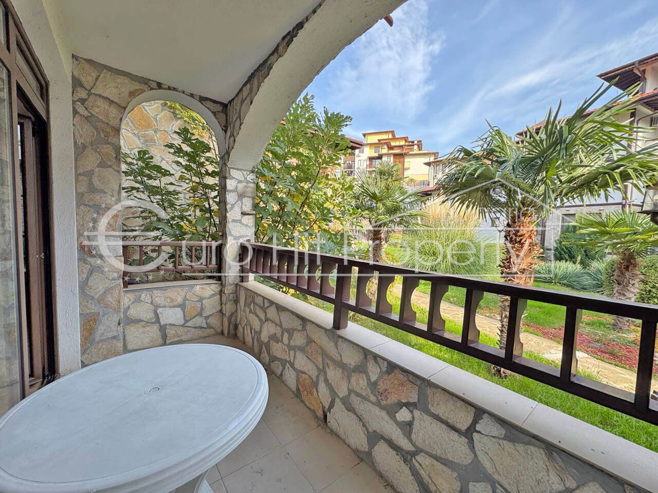 Двустаен обзаведен апартамент в комплек Етъра - Свети Влас - 0