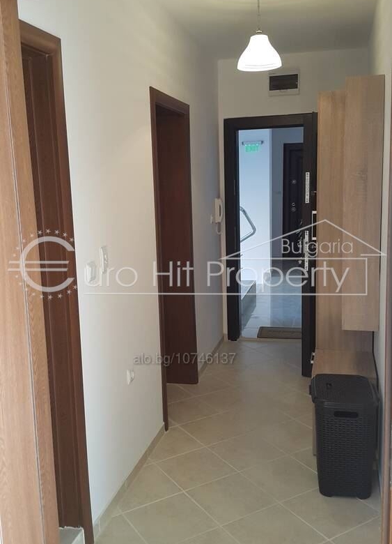 Отдава се под наем двустаен апартамент със собствено паркомясто - 0