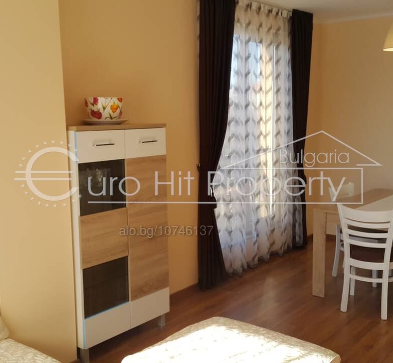 Отдава се под наем двустаен апартамент със собствено паркомясто - 0