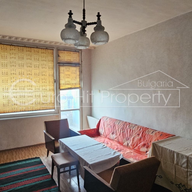 Тристаен апартамент монолитно строителство в бизост до БСУ и центъра ва града - 0