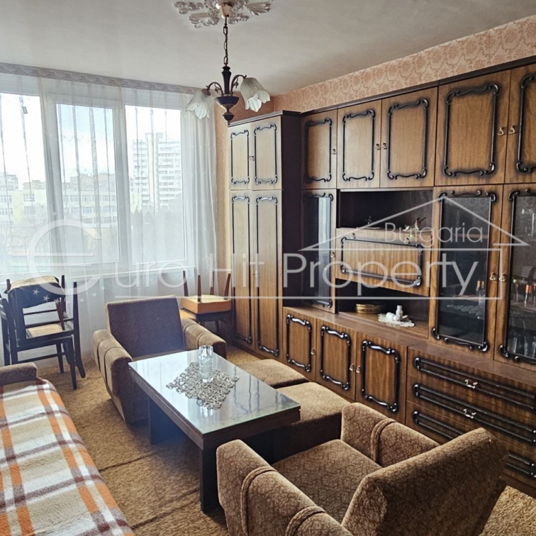 Тристаен апартамент монолитно строителство в бизост до БСУ и центъра ва града - 0