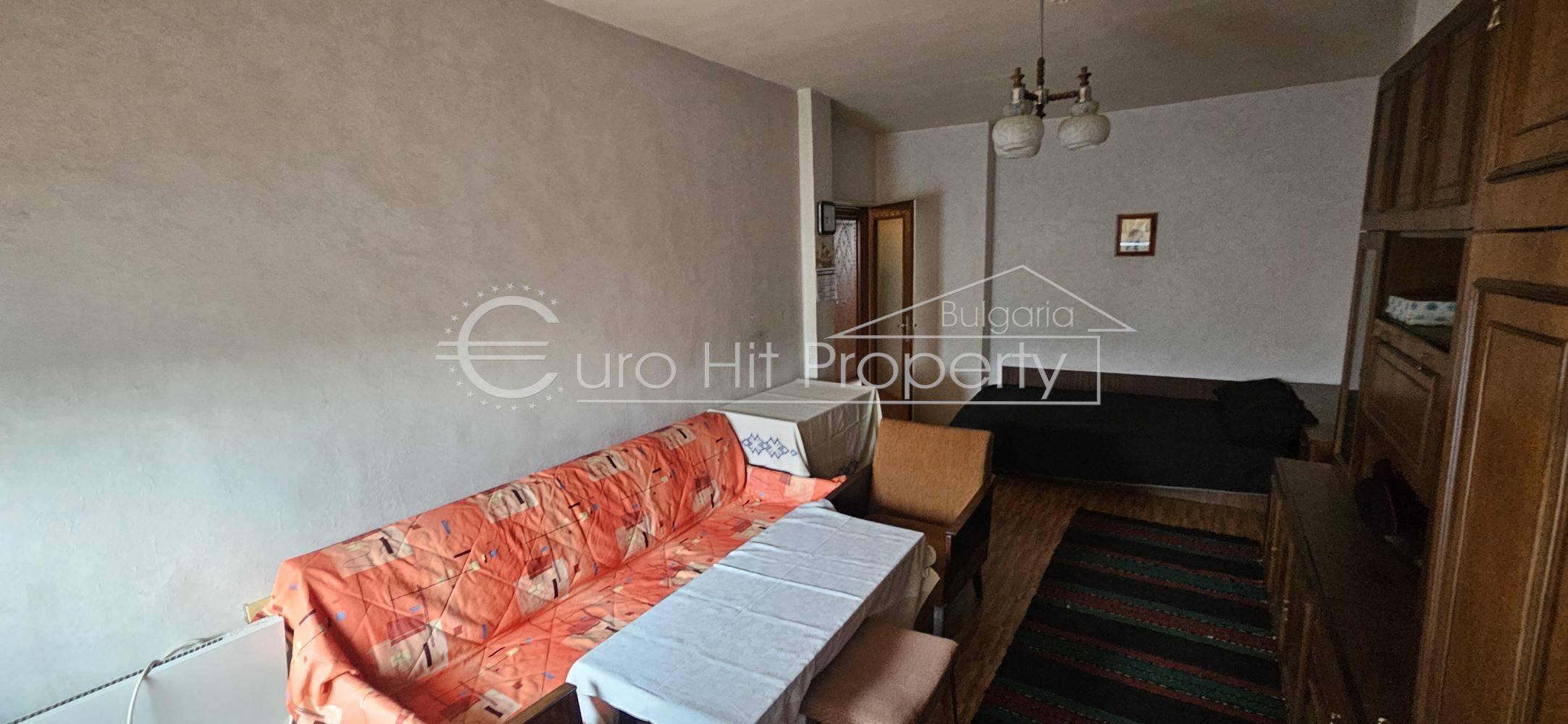 Тристаен апартамент монолитно строителство в бизост до БСУ и центъра ва града-0 Тристаен апартамент монолитно строителство в бизост до БСУ и центъра ва града - 0