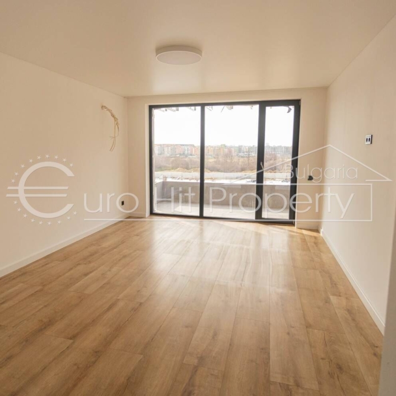 Комплекс Sunny Paradise - студиа и апартаменти до ключ - оазис на спокойствие - 0